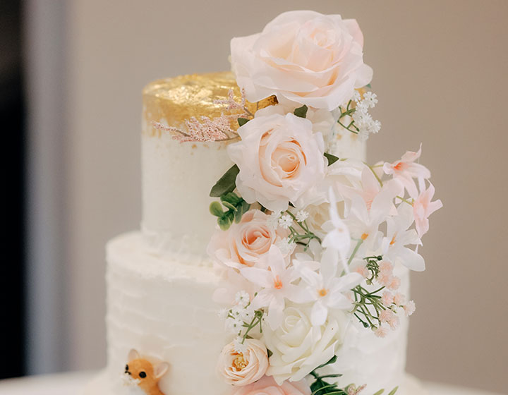 ballroom wedding cake